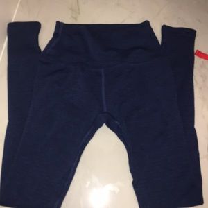 Alphalete Leggings small